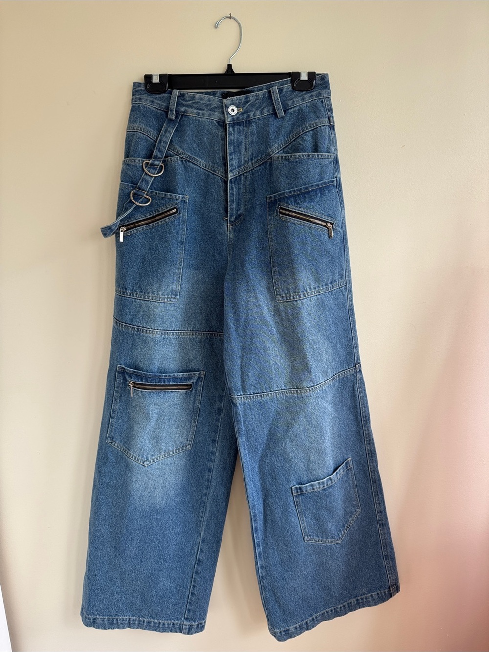 Wide Leg Blue Denim Jeans with Utility Pockets
